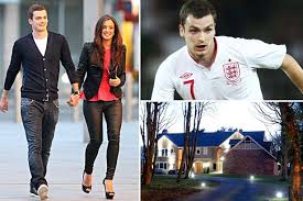 Here our ephemeral existence is found in a train window careening from one. Adam Johnson Arrest Mum Of Sex Claim Schoolgirl Stands By Daughter After Online Trolling Irish Mirror Online