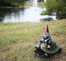 the best large garden gnome statues