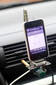 iphone docking station for car