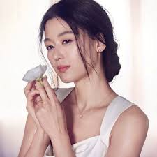 Jun Ji-Hyun vipcelebnetworth.com