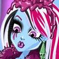 monster high dress up games