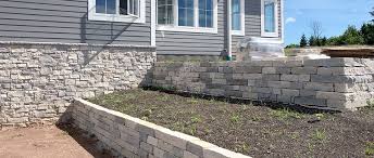 Modern Farmhouse Home Stone Veneer