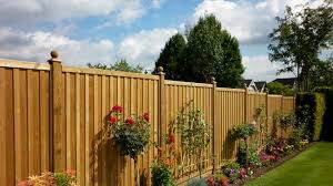Signs Your Fence Needs Replacing P