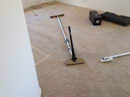 carpet stretching in gilbert with a