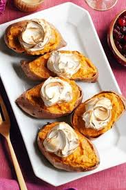 Rich brie nestles in golden brown pastry shells and is garnished with a variety of. Best Christmas Dinner Menu Recipes 2020 Easy Christmas Dinner Ideas