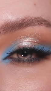 best eyeshadow colours to try for blue