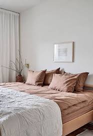 Bed With Peach Color Bedding Sets