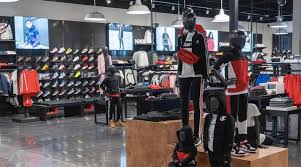 Shop the latest and greatest styles from brands including nike, adidas, vans, champion, jordan and more. Foot Locker Finding New Paths To Growth Sgb Media Online