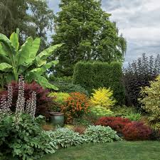 A Gorgeous Garden Design To Border A