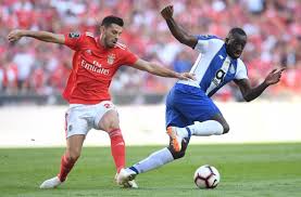 We provide live scores, results, standings and statistics from more than 1000 football competitions from almost 100 countries. Ten Man Benfica Back On Top After Classico Triumph Over Fc Porto