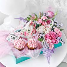 Send the most amazing mother's day bouquets to celebrate a truly special mother. Mothers Day Flowers Send Flowers For Mother S Day Free Delivery India