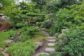 3 Small Japanese Garden Ideas For