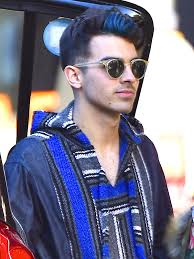 Keep reading to check out some of our favorite hair colors for men Joe Jonas Dyes Hair Blue Male Celebrity Hair Changes People Com