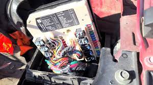 2009 nissan rogue ac fuses relay air