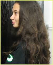 The inverted lob is a fantastic hairstyle for thick curly hair. Haircuts For Long Thick Wavy Hair 201314 Wavy Hairstyles Best Cuts And Styles For Long Naturally Tutorials