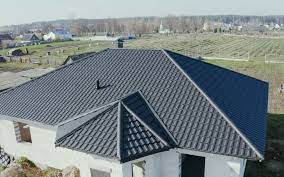 can a hip roof have diffe pitches