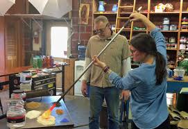 Guide To Oregon Glassblowing Travel