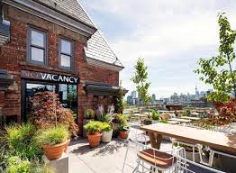 21 Best Rooftop Bars In Toronto 2023