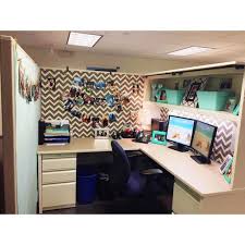 20 Best Office Cubicle Decor Ideas For Fun Environment
