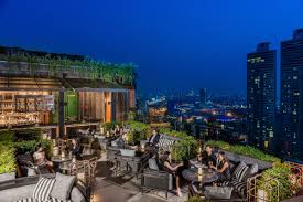 rooftop bar at bangkok marriott marquis