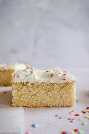 sprinkle sponge cake with whipped