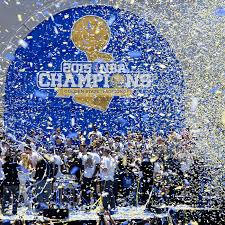 For all us golden state warriors fans sticking with them through thick and thin. Golden State Warriors Roster 2015 Champs Ready For Title Repeat Sbnation Com