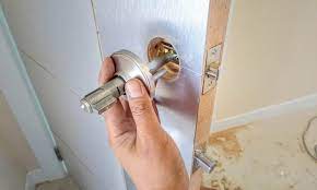 How To Remove Door Knob Without S