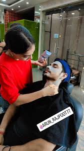 shakir hair beauty salon in mangolpuri