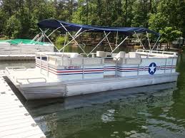 pontoon deck boat
