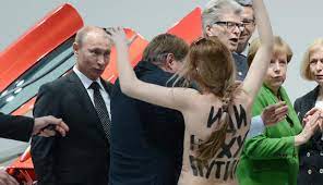 Hannover - Nackt-Attacke auf Putin • NEWS.AT
