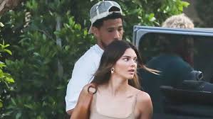 The phoenix suns player also shared a video of jenner playing with a. Kendall Jenner Attends Devin Booker S Nba Game Snaps Photo With Fans Hollywood Life