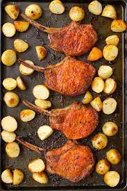 Fry, turning pork chops once, until chops are done, about 25 minutes. How Long To Bake Pork Chops Tipbuzz