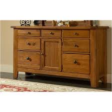 Attic Heirlooms Bedroom Set Broyhill