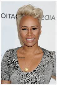 Honey blonde hair is a blend of dark and warm blonde with light brown. Pin On Black Is Beautiful