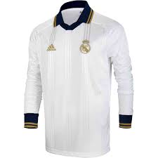 With the first shirt, the white colour is combined with the black of the logo, the. Adidas Real Madrid L S Retro Jersey White Black Soccerpro Real Madrid Real Madrid Champions League Real Madrid History