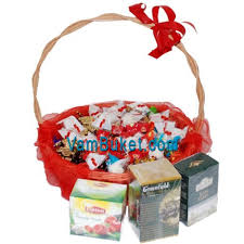 gift basket for tea drinking