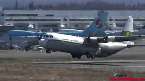 Lynden Air Cargo Lockheed 382g 44k 30 N401lc Youtube