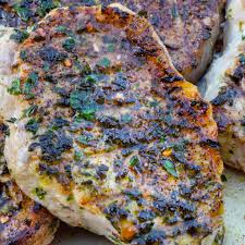 cook pork chops on the grill