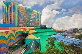 Hotel with 2 restaurants, connected to the convention center, near genting highlands theme park. First World Hotel