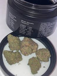 An indica dominant strain crossed with gelato 25 . Cookie Face By Rythm Beautiful Buds Taste Delicious R Iltrees