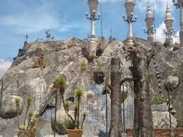 Masjid memang tak mematok harga tiket masuk. Masjid Jin Malang Nusagates