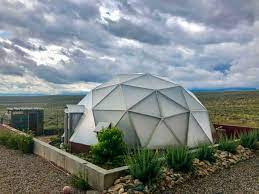 desert greenhouses for year round gardening