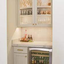 benjamin moore white dove cabinets