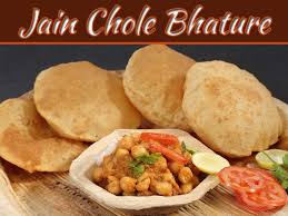 This chole bhature or chana bhatura is a truly delicious punjabi recipe of spiced tangy chickpea curry with soft, fluffy leavened fried bread. Jain Chole Bhature Recipe Rasoi Rani