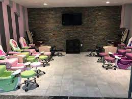 mansion nail salon in texas features 2