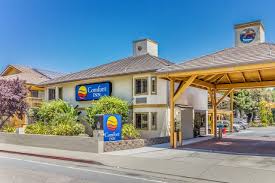 Yes, free parking is available to guests. Photo Gallery For Comfort Inn Santa Cruz See Photos Of Our Santa Cruz Hotel