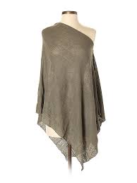 Check It Out Artisan Ny Poncho For 16 99 On Thredup