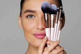 instantly clean your makeup brushes