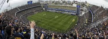 Boca juniors' players celebrate after defeating river on penalties. Die Fans Von Boca Juniors Sorgen Im Training Fur Ausverkauftes Stadion