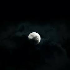صور قمر اللبنانية بلون شعر على خطى جويل مردينيان. Ø§Ø¬Ù…Ù„ Ø®Ù„ÙÙŠØ§Øª Ùˆ ØµÙˆØ± Ù„Ù„Ù‚Ù…Ø± Moon 2019